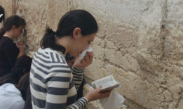 疫情娱乐圈吃瓜,明星们的“吃瓜”生活